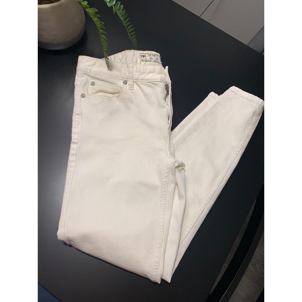 Free People White Skinny Leg Jeans
